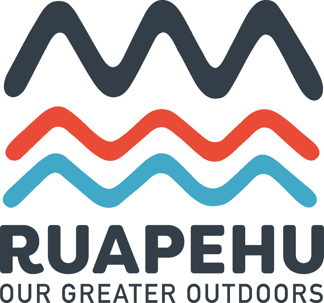 Ruapehu-master-logo-vertical-stacked-spot-5