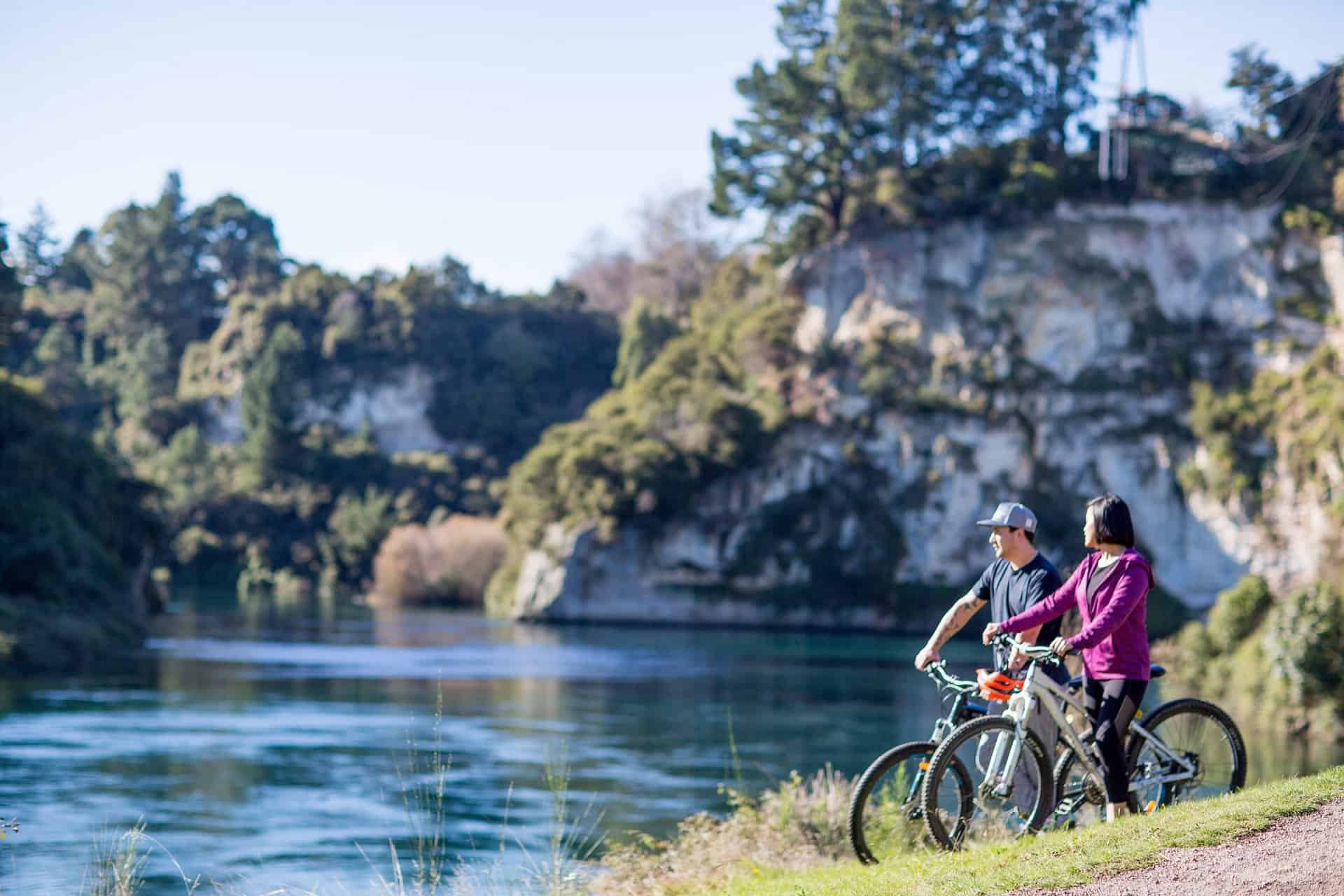 Couple-cycling-mountain-biking-Waikato-River-Taupo-large